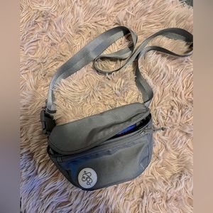 Baboon to the moon dark gray Fanny pack